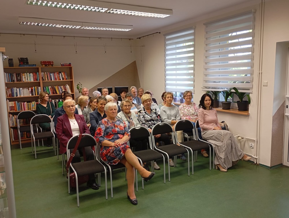 Koncert i podróż po Australii – Tydzień Bibliotek w Orzeszu pełen atrakcji - fotoreportaż
