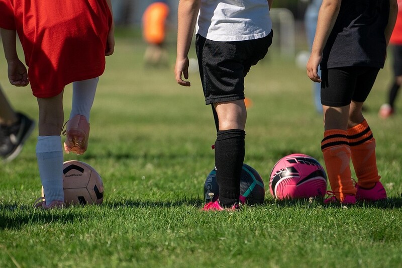 Bezpłatne zajęcia sportowe na Orliku