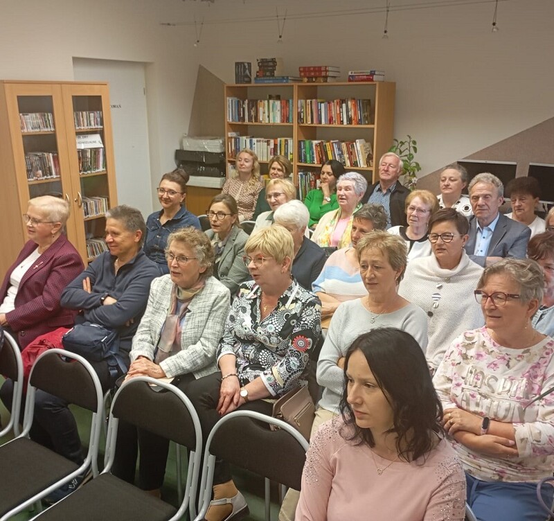 Koncert i podróż po Australii – Tydzień Bibliotek w Orzeszu pełen atrakcji