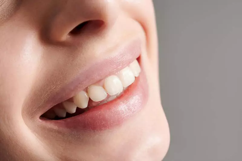 Na czym polega pantomografia zębów?