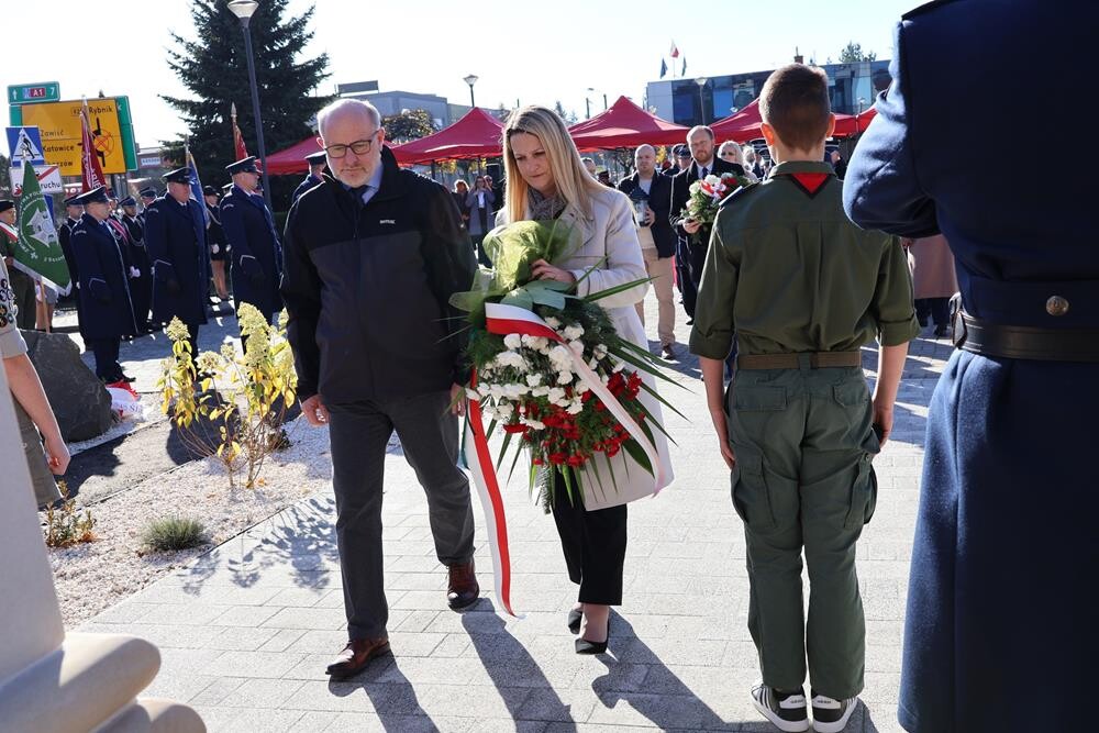 Odsłonięcie pomnika Powstańców Śląskich / fot. UM Orzesze
