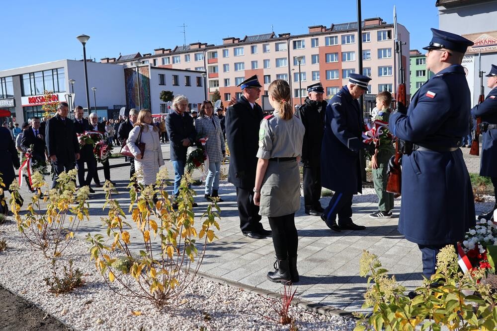 Odsłonięcie pomnika Powstańców Śląskich / fot. UM Orzesze