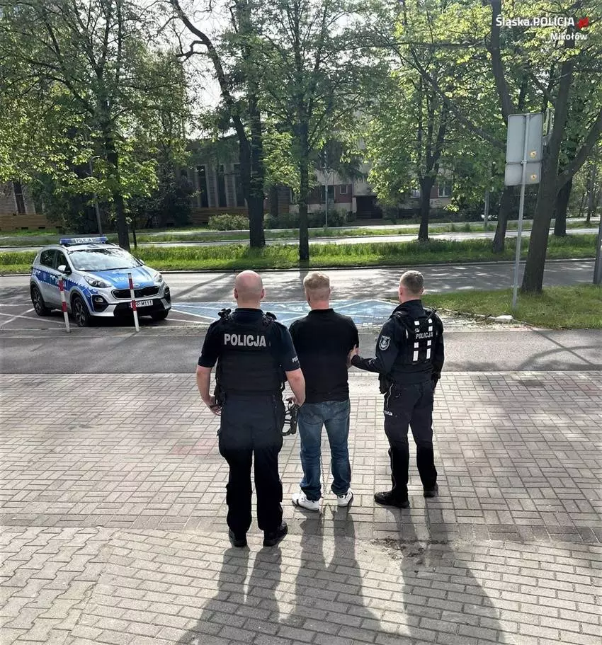 Orzesze: 36-latek zaatakował klientów stacji oraz interweniujących policjantów! / fot. KPP Mikołów