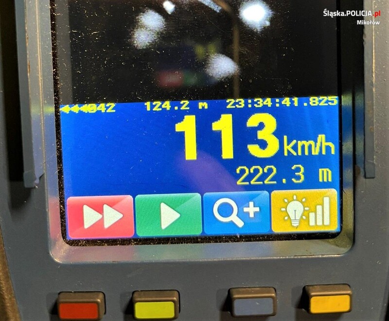 Przekroczył prędkość aż o 63 km/h! 35-latek stracił prawo jazdy